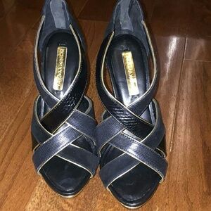 Bcbgmaxazria Black & Gold Sandals
